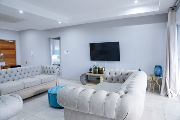 Sapphire Views Luxury Apartments, interiors photography by LUAM Photography, photo 4