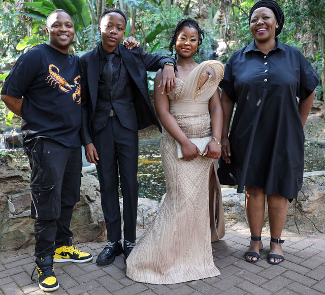 Tshepi & Reha, Matric Dance 2026, portraits & lifestyle photography by LUAM Photography, photo 18